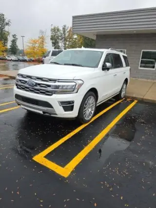 Ford Expedition 2023 4x4 Platinum 4p SUV