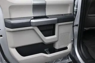 Ford F-150 2020 4x4 XLT 4p SuperCrew 6.5 ft. CB