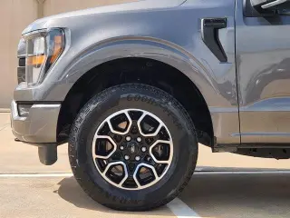 Ford F-150 2023 4x4 XL 4dr SuperCrew 6.5 ft. SB