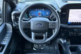Ford F-150 2024 4x2 STX 4p SuperCrew 5.5 ft. CB