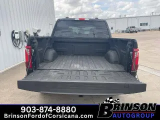 Ford F-150 2024 4x2 STX 4p SuperCrew 5.5 ft. CB