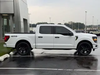 Ford F-150 2024 4x4 STX 4p SuperCrew 5.5 ft. CB