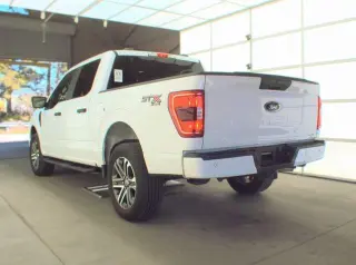 Ford F-150 2023 4x4 XL 4dr SuperCrew 5.5 ft. SB