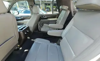 Yukon GMC 2023 4x4 SLT 4p SUV