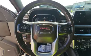 Yukon GMC 2023 4x4 SLT 4p SUV