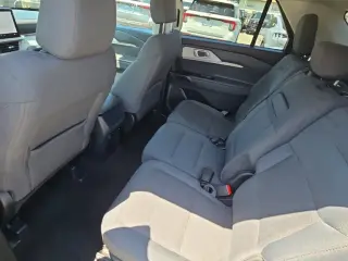 Ford Explorer 2025 AWD Active 4dr SUV