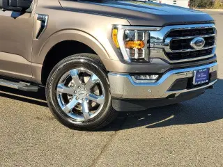 Ford F-150 2023 4x4 XLT 4p SuperCrew 6.5 ft. SB