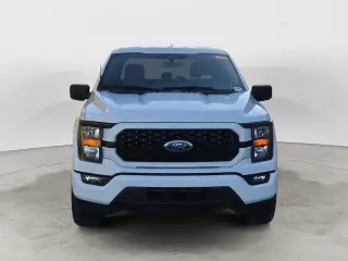 Ford F-150 2023 4x4 XL 4dr SuperCrew 5.5 ft. SB