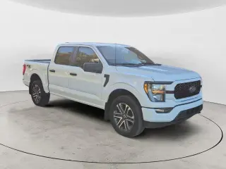 Ford F-150 2023 4x4 XL 4dr SuperCrew 5.5 ft. SB