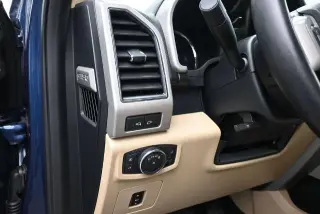 Ford F-150 2017 4x4 Lariat 4p SuperCab 5.5 ft. CB
