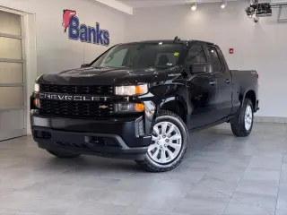 Chevrolet Silverado 1500 2021 4x4 Custom 4 puertas Doble Cabina 6.6 pies SB