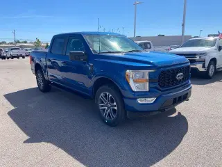 Ford F-150 2022 4x4 XL 4dr SuperCrew 5.5 ft. SB