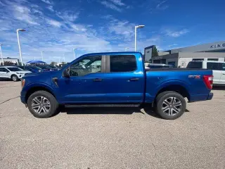 Ford F-150 2022 4x4 XL 4dr SuperCrew 5.5 ft. SB