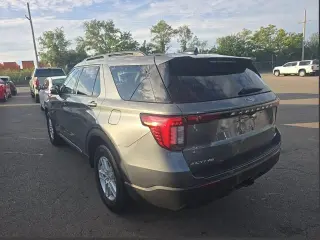 Ford Explorer 2025 AWD Active 4dr SUV
