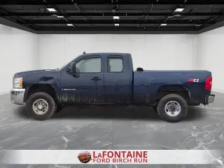 Chevrolet Silverado 2500HD 2009 4x4 LT 4dr Cab Estirada SB