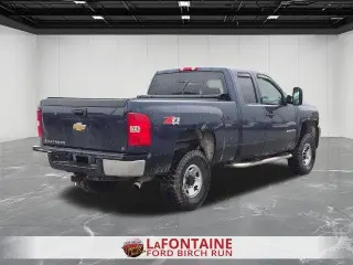 Chevrolet Silverado 2500HD 2009 4x4 LT 4dr Cab Estirada SB
