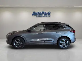 Ford Escape 2024 con tracción en las cuatro ruedas ST-Line 4dr SUV