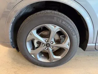 Ford Escape 2024 con tracción en las cuatro ruedas ST-Line 4dr SUV
