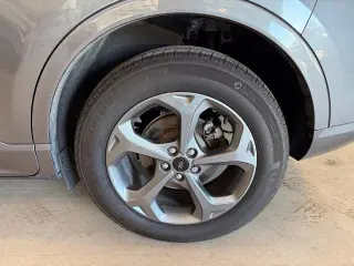 Ford Escape 2024 con tracción en las cuatro ruedas ST-Line 4dr SUV