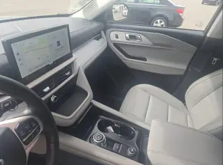 Explorer 2025 Active 4dr SUV