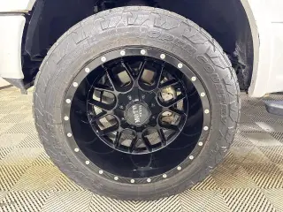 Ford F-150 2020 4x4 XLT 4 puertas SuperCrew 5.5 pies. SB