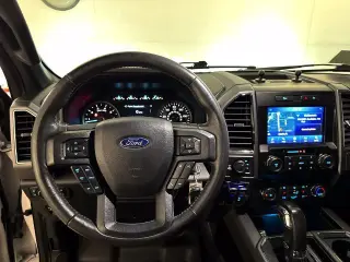 Ford F-150 2020 4x4 XLT 4 puertas SuperCrew 5.5 pies. SB