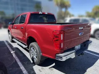 Ford Ranger 2021 4x2 XLT 4 puertas SuperCrew 5.1 pies SB