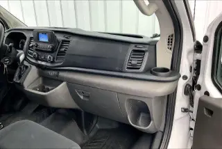 Ford Transit 2025 250 3puertas SWB Techo Bajo Furgón de carga