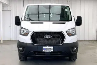 Ford Transit 2025 250 3puertas SWB Techo Bajo Furgón de carga
