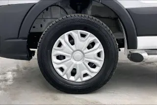 Ford Transit 2025 250 3puertas SWB Techo Bajo Furgón de carga