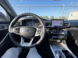 Ford Explorer 2023 Limited SUV de 4 puertas