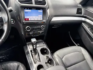Ford Explorer 2017 XLT 4p SUV