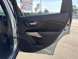 Jeep Cherokee 2018 4x4 Limited 4p SUV