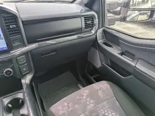 Ford F-150 2022 4x4 XLT 4dr SuperCrew 5.5 ft. SB