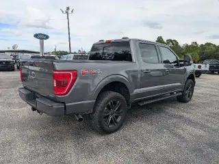 Ford F-150 2022 4x4 XLT 4dr SuperCrew 5.5 ft. SB