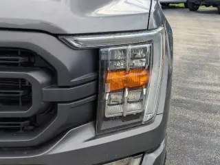 Ford F-150 2022 4x4 XLT 4dr SuperCrew 5.5 ft. SB