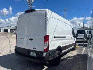 Ford Transit 2023 250 3dr LWB Techo Medio Cargo Van