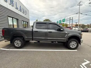 Ford F-250 Super Duty 2019 4x4 XLT Cabina Completa 4 puertas Pickup de 6.8 pies