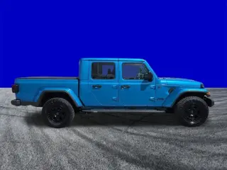 Jeep Gladiator 2025 4x4 Sport 4dr Crew Cab 5.0 ft. SB