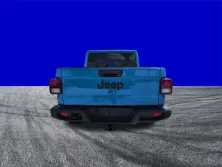 Jeep Gladiator 2025 4x4 Sport 4dr Crew Cab 5.0 ft. SB