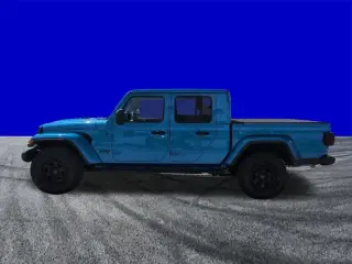 Jeep Gladiator 2025 4x4 Sport 4dr Crew Cab 5.0 ft. SB