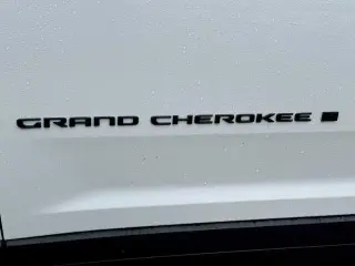 Jeep Grand Cherokee L 2024 4x4 Laredo 4p SUV