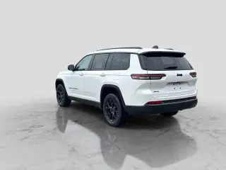 Jeep Grand Cherokee L 2024 4x4 Laredo 4p SUV