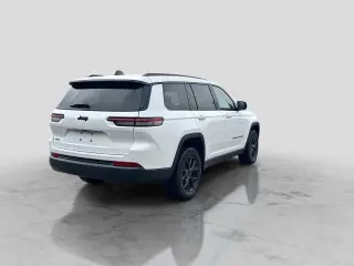 Jeep Grand Cherokee L 2024 4x4 Laredo 4p SUV