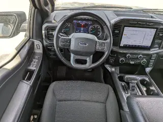 Ford F-150 2023 4x4 XLT 4dr SuperCrew 5.5 ft. SB