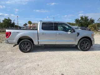Ford F-150 2023 4x4 XLT 4dr SuperCrew 5.5 ft. SB