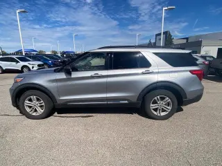 Ford Explorer 2022 AWD XLT 4dr SUV