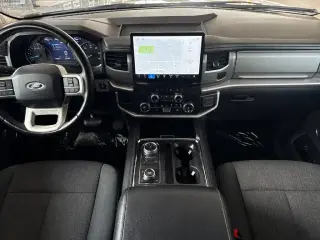Ford Expedition MAX 2024 4x4 XLT 4p SUV