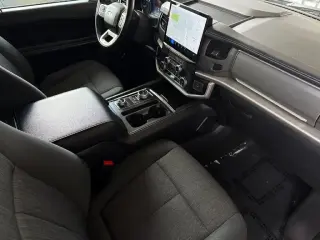 Ford Expedition MAX 2024 4x4 XLT 4p SUV