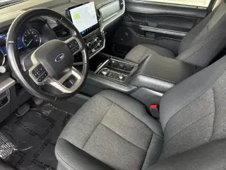 Ford Expedition MAX 2024 4x4 XLT 4p SUV